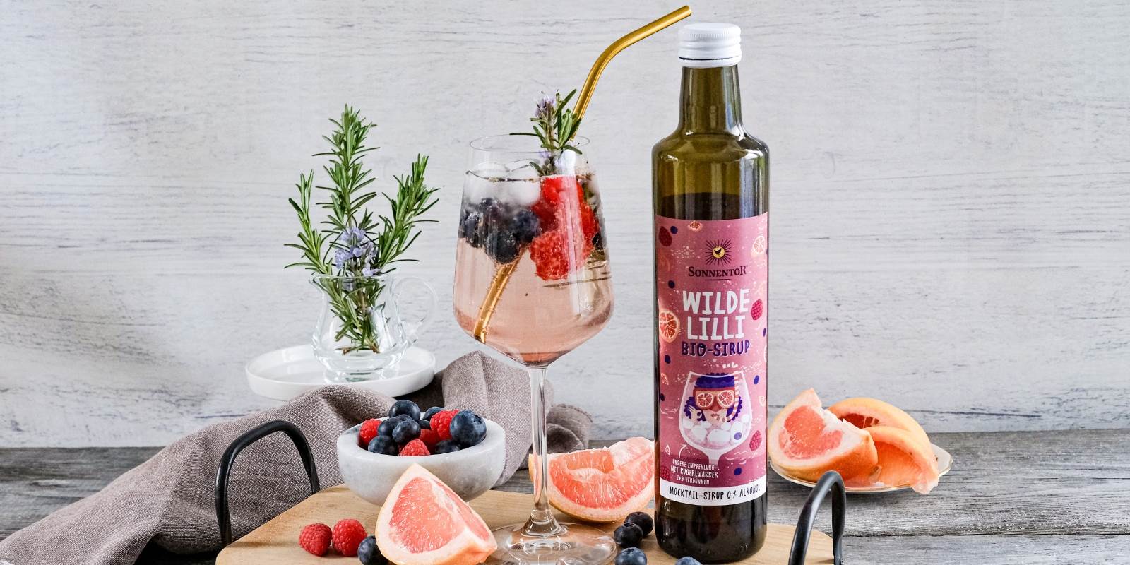 Sonnentor sirup auf tisch